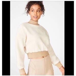 Fabletics Malia Polar Pullover Beige Athleisure Ivory Sherpa Fleece Gym 2X Layer